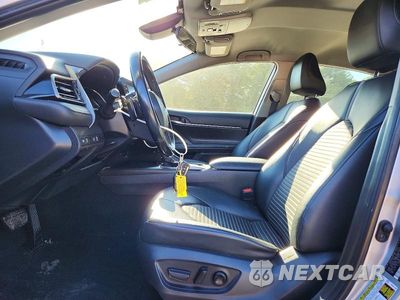 Zdjęcie 7 z 13 samochodu: 2021 TOYOTA CAMRY SE VIN:4T1G11AK3MU520009 - miniatura
