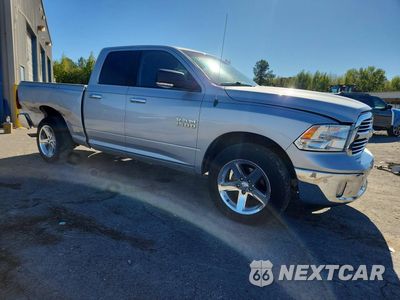 Czwarte zdjęcie samochodu z boku: 2018 RAM 1500 SLT VIN:1C6RR7GG1JS249445 - miniatura