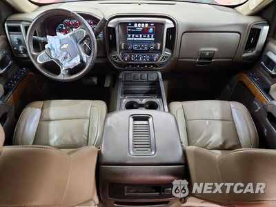 Zdjęcie 8 z 13 samochodu: 2017 CHEVROLET SILVERADO K1500 LTZ VIN:3GCUKSEC7HG149779 - miniatura