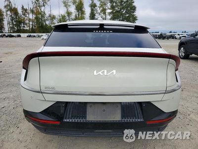 Zdjęcie 6 z 14 samochodu: 2023 KIA EV6 WIND VIN:KNDC3DLCXP5104574 - miniatura