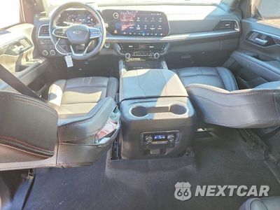 Zdjęcie 8 z 13 samochodu: 2026 CHEVROLET SUBURBAN C1500 RST VIN:1GNS5EKD2TR130120 - miniatura