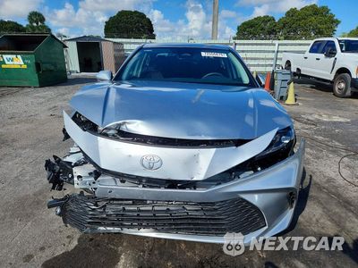 Piąte zdjęcie samochodu w środku: 2026 TOYOTA CAMRY LE VIN:4T1DBADK8TU566252 - miniatura