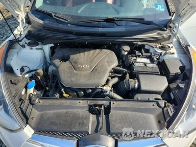 Zdjęcie 11 z 12 samochodu: 2012 HYUNDAI VELOSTER BASE VIN:KMHTC6AD4CU048540 - miniatura