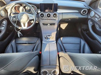 Zdjęcie 8 z 13 samochodu: 2019 MERCEDES-BENZ C 300 4MATIC VIN:55SWF8EB7KU303300 - miniatura