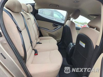 Zdjęcie 10 z 12 samochodu: 2016 HYUNDAI ELANTRA SE VIN:5NPDH4AE9GH720146 - miniatura
