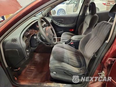 Zdjęcie 7 z 12 samochodu: 2002 PONTIAC GRAND PRIX SE VIN:1G2WK52J52F287413 - miniatura