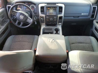 Zdjęcie 8 z 12 samochodu: 2016 RAM 1500 SLT VIN:3C6RR7LT1GG344171 - miniatura