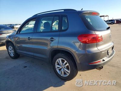 Drugie zdjęcie samochodu z przodu: 2016 VOLKSWAGEN TIGUAN S VIN:WVGAV7AX1GW523606 - miniatura