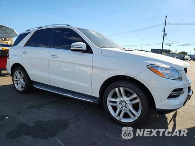 Czwarte zdjęcie samochodu z boku: 2015 MERCEDES-BENZ ML 350 VIN:4JGDA5JB8FA604728 - miniatura
