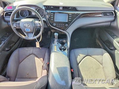 Zdjęcie 8 z 12 samochodu: 2019 TOYOTA CAMRY LE VIN:4T1B11HK1KU779191 - miniatura