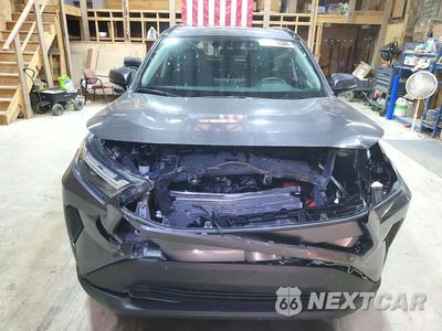 Piąte zdjęcie samochodu w środku: 2025 TOYOTA RAV4 XLE VIN:2T3P1RFV5SC502697 - miniatura