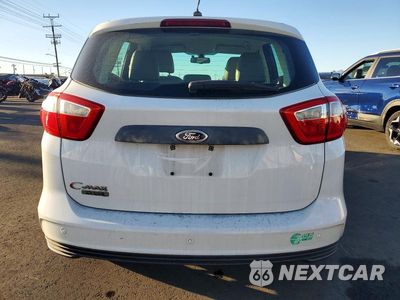 Zdjęcie 6 z 12 samochodu: 2013 FORD C-MAX PREMIUM VIN:1FADP5CU3DL543779 - miniatura