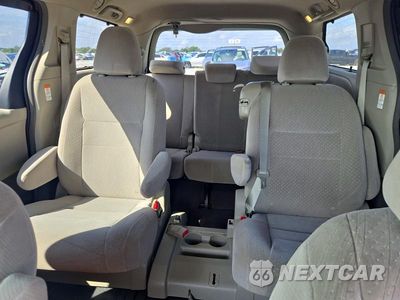 Zdjęcie 10 z 14 samochodu: 2015 TOYOTA SIENNA LE VIN:5TDKK3DC0FS645620 - miniatura
