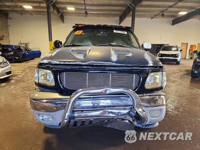 Piąte zdjęcie samochodu w środku: 2002 FORD EXPEDITION EDDIE BAUER VIN:1FMPU18L82LA37799 - miniatura