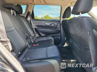 Zdjęcie 11 z 13 samochodu: 2017 NISSAN ROGUE SV VIN:KNMAT2MV7HP542230 - miniatura