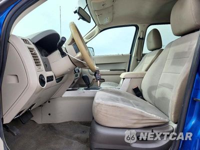 Zdjęcie 7 z 14 samochodu: 2011 FORD ESCAPE XLT VIN:1FMCU9D79BKB60992 - miniatura
