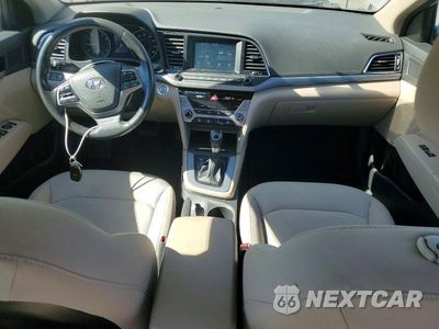 Zdjęcie 8 z 12 samochodu: 2018 HYUNDAI ELANTRA VALUE EDITION VIN:5NPD84LF5JH399204 - miniatura