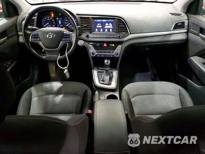 Zdjęcie 8 z 12 samochodu: 2017 HYUNDAI ELANTRA VALUE EDITION VIN:5NPD84LF9HH210533 - miniatura