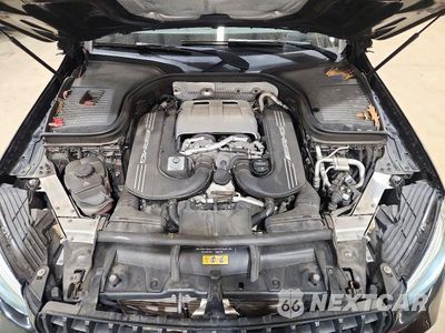 Zdjęcie 12 z 13 samochodu: 2019 MERCEDES-BENZ GLC 63 4MATIC AMG VIN:WDC0G8JB2KF486539 - miniatura
