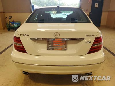 Zdjęcie 6 z 12 samochodu: 2013 MERCEDES-BENZ C 300 4MATIC VIN:WDDGF8AB6DR270112 - miniatura