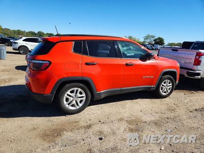 Trzecie zdjęcie samochodu z tyłu: 2018 JEEP COMPASS SPORT VIN:3C4NJCAB8JT165173 - miniatura