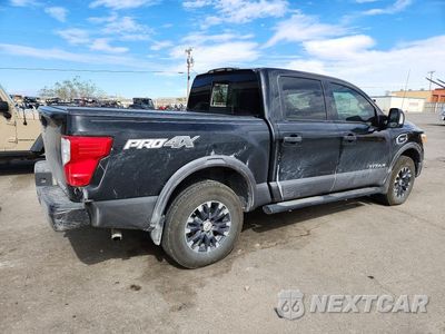 Trzecie zdjęcie samochodu z tyłu: 2017 NISSAN TITAN PRO-4X VIN:1N6AA1E50HN556154 - miniatura
