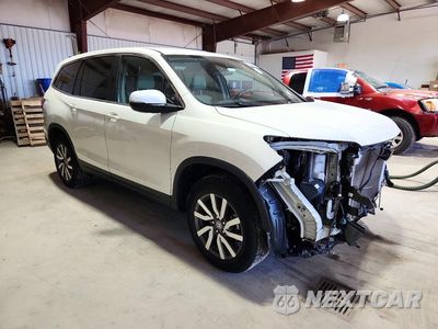 Czwarte zdjęcie samochodu z boku: 2019 HONDA PILOT EX VIN:5FNYF5H37KB029531 - miniatura