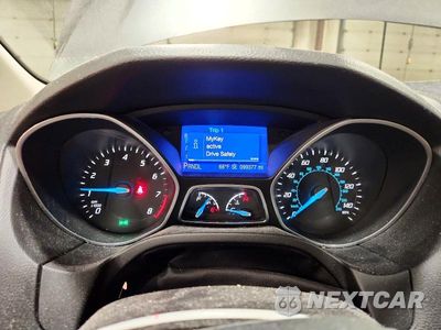 Zdjęcie 9 z 13 samochodu: 2013 FORD FOCUS SE VIN:1FADP3F2XDL216326 - miniatura
