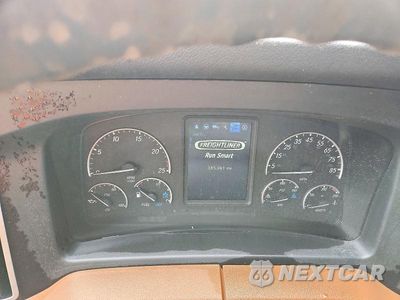 Zdjęcie 9 z 14 samochodu: 2023 FREIGHTLINER CASCADIA 126 SEMI TRUCK VIN:3AKJHHDR1PSUG1889 - miniatura