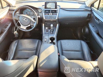 Zdjęcie 8 z 13 samochodu: 2017 LEXUS NX 200T BASE VIN:JTJBARBZ1H2140173 - miniatura