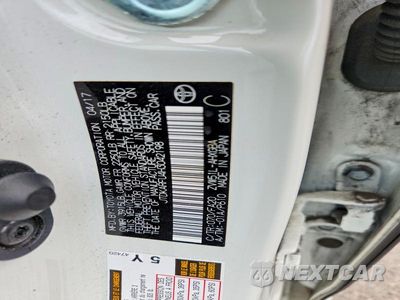 Zdjęcie 12 z 12 samochodu: 2017 TOYOTA PRIUS TWO ECO VIN:JTDKARFU4H3042198 - miniatura
