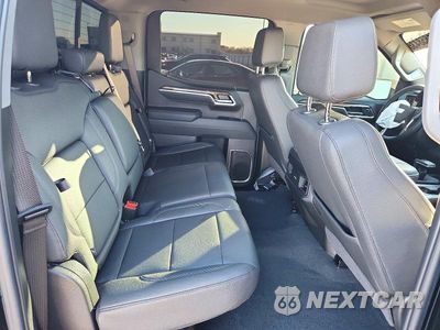 Zdjęcie 10 z 12 samochodu: 2026 CHEVROLET SILVERADO K1500 RST VIN:2GCUKEED4T1204023 - miniatura