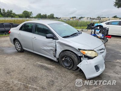 Czwarte zdjęcie samochodu z boku: 2011 TOYOTA COROLLA LE VIN:JTDBU4EE7BJ106077 - miniatura
