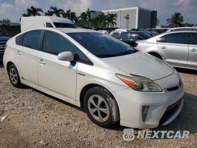 Czwarte zdjęcie samochodu z boku: 2012 TOYOTA PRIUS THREE VIN:JTDKN3DU9C5494228 - miniatura