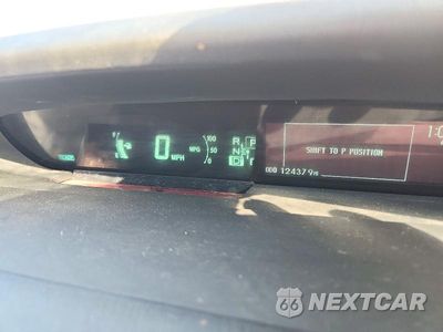 Zdjęcie 9 z 12 samochodu: 2010 TOYOTA PRIUS III VIN:JTDKN3DU8A5012524 - miniatura