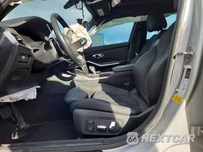 Zdjęcie 7 z 11 samochodu: 2019 BMW 330I VIN:WBA5R1C56KAK11321 - miniatura