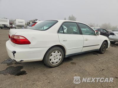 Trzecie zdjęcie samochodu z tyłu: 2000 HONDA ACCORD LX VIN:3HGCG6659YG702888 - miniatura