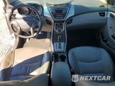 Zdjęcie 8 z 12 samochodu: 2013 HYUNDAI ELANTRA LIMITED VIN:5NPDH4AE8DH243639 - miniatura