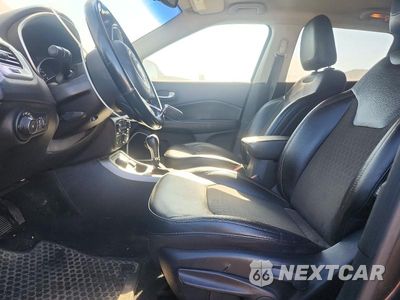 Zdjęcie 7 z 13 samochodu: 2020 JEEP COMPASS LATITUDE VIN:3C4NJDBB4LT131982 - miniatura