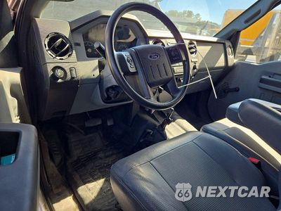 Zdjęcie 8 z 13 samochodu: 2017 FORD F750 SUPER DUTY BOX TRUCK VIN:1FDNX7AY2HDB06528 - miniatura