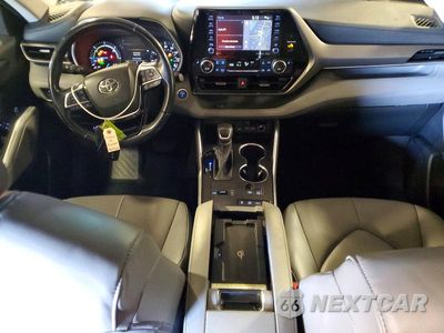 Zdjęcie 8 z 13 samochodu: 2021 TOYOTA HIGHLANDER HYBRID XLE VIN:5TDHBRCHXMS515447 - miniatura