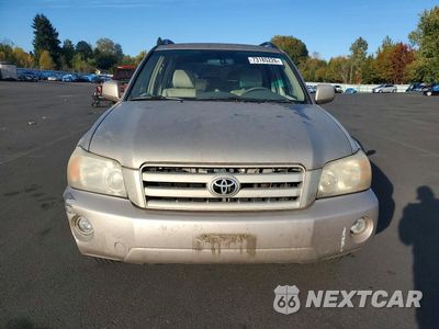 Piąte zdjęcie samochodu w środku: 2004 TOYOTA HIGHLANDER LIMITED VIN:JTEDP21A840009613 - miniatura