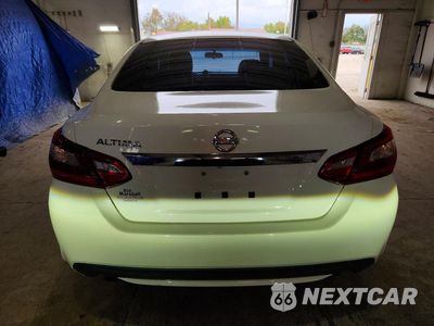 Zdjęcie 6 z 12 samochodu: 2016 NISSAN ALTIMA 2.5 S VIN:1N4AL3AP0GC143814 - miniatura