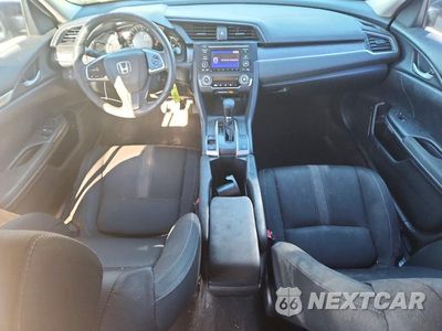 Zdjęcie 8 z 13 samochodu: 2017 HONDA CIVIC LX VIN:19XFC2F50HE007839 - miniatura