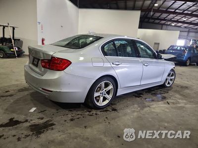 Trzecie zdjęcie samochodu z tyłu: 2015 BMW 328 XI VIN:WBA3B3G57FNR85514 - miniatura