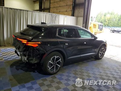 Trzecie zdjęcie samochodu z tyłu: 2026 CHEVROLET EQUINOX LT VIN:3GN7DNRP9TS169843 - miniatura