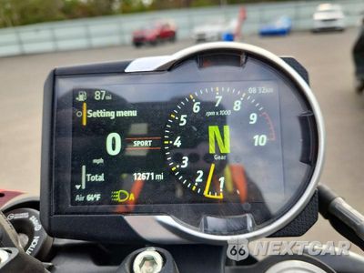 Zdjęcie 7 z 9 samochodu: 2025 DUCATI SCRAMBLER ICON VIN:ZDMKAT3M8SB008459 - miniatura