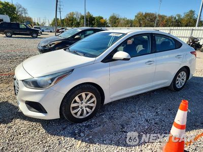 2020 HYUNDAI ACCENT SE 3KPC24A61LE114974 - główne zdjęcie licytacji z USA - miniatura