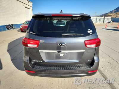Zdjęcie 6 z 12 samochodu: 2017 KIA SEDONA EX VIN:KNDMC5C19H6255622 - miniatura