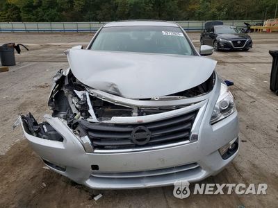 Piąte zdjęcie samochodu w środku: 2015 NISSAN ALTIMA 2.5 SV VIN:1N4AL3AP2FC166106 - miniatura